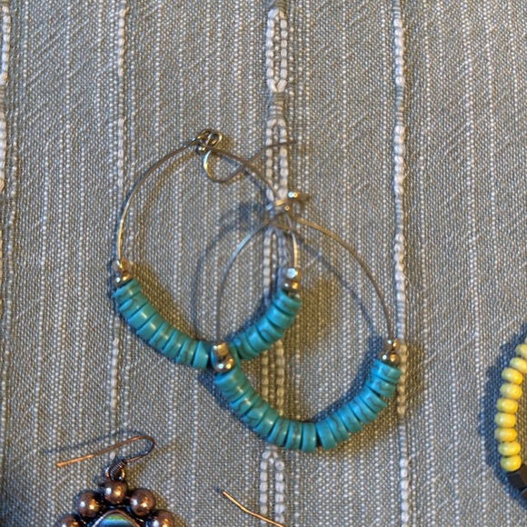 Earring Bundle - Picture 2 of 5